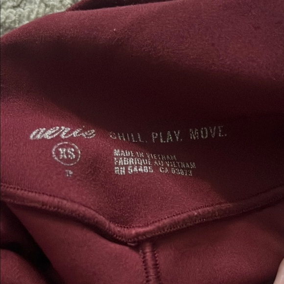 Aerie Maroon Leggings - Picture 1 of 2